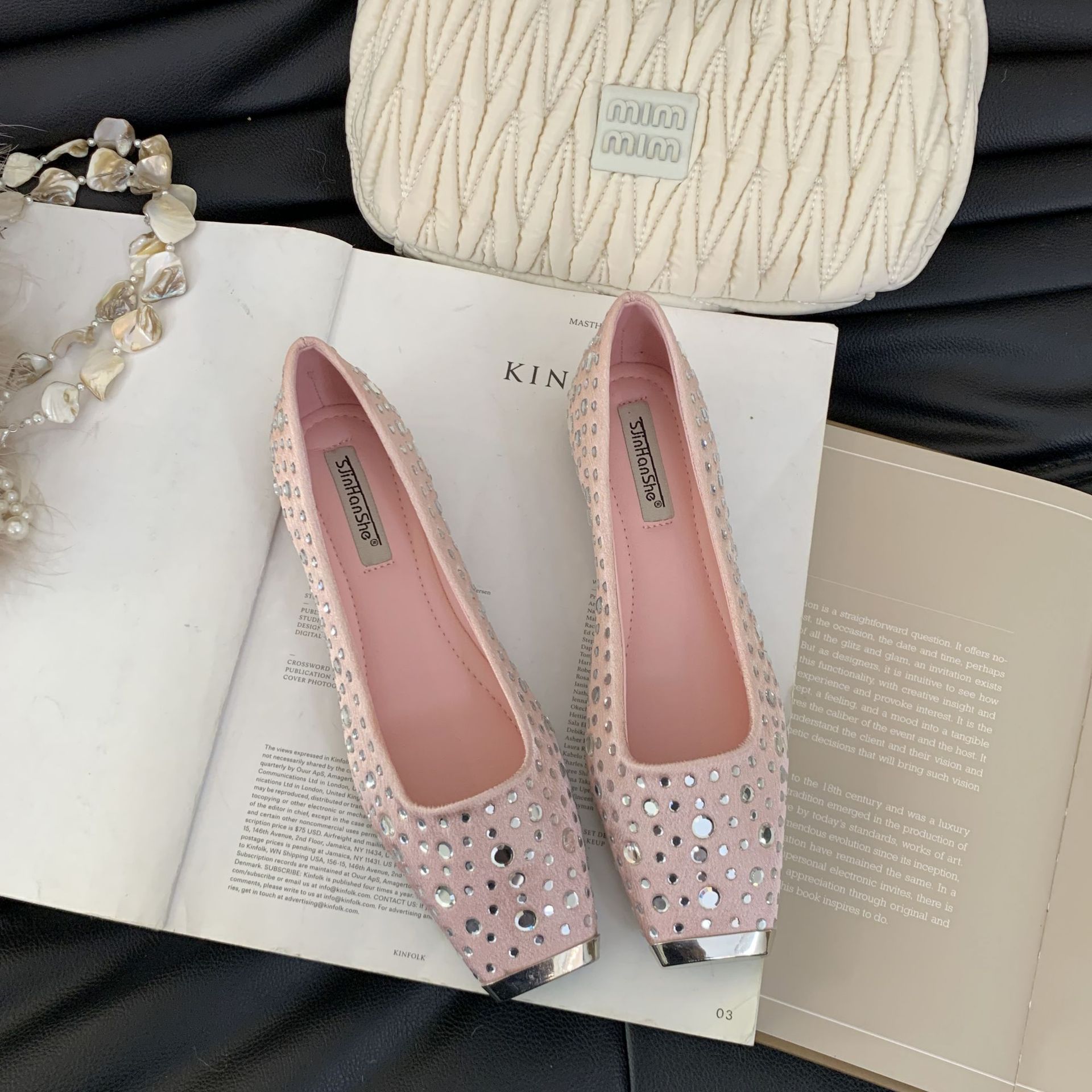 New grandma shoes with metal square toe and shallow mouth for women in early spring 2025, rhinestone bulging~commuting flat sole shoes
