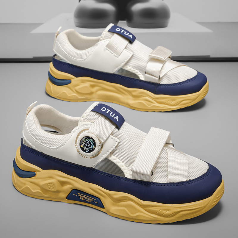 Light luxury sandals for men in summer 2026, high aesthetic value, breathable perforated shoes, trendy men's outdoor sports, beach spinning button shoes