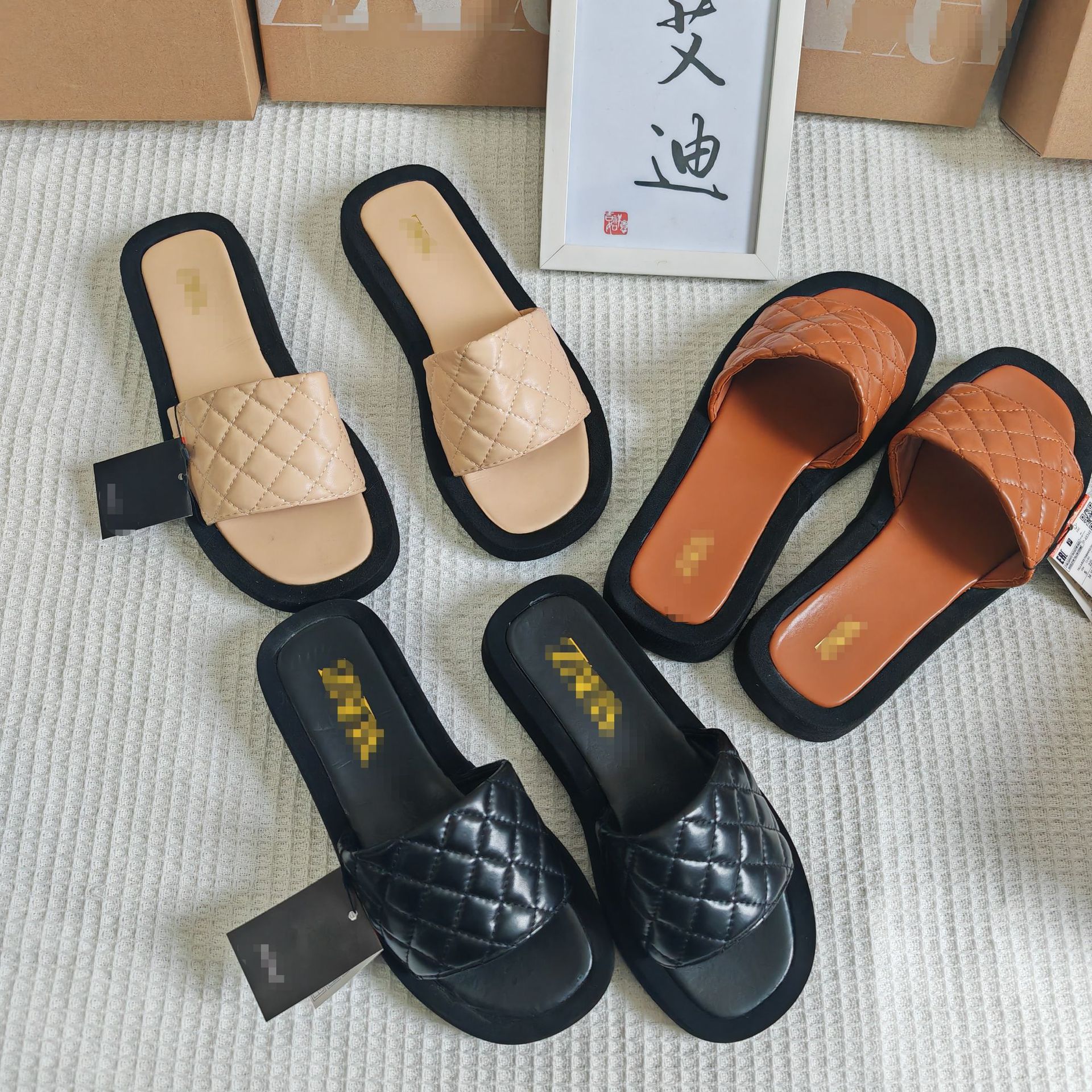 Wholesale of European and American casual, comfortable and versatile women's thick soled slippers Shoes women ZAR slippers