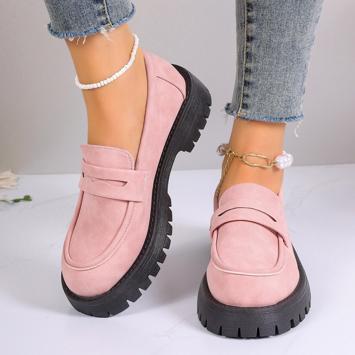 2025 Autumn New LeFu Shoes Casual British Style Women's Shoes Coarse Heel Thick Bottom Set Retro Large Women's Shoes