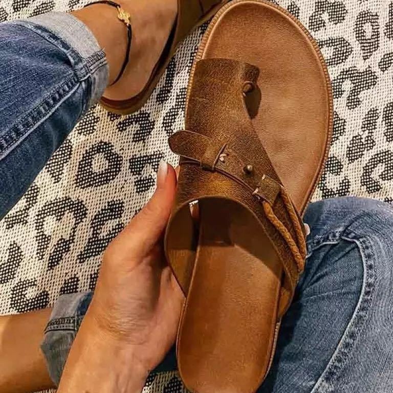 Spot independent station plus size toe slippers 2025 summer new European size flat bottomed retro cool slippers wish Amazon