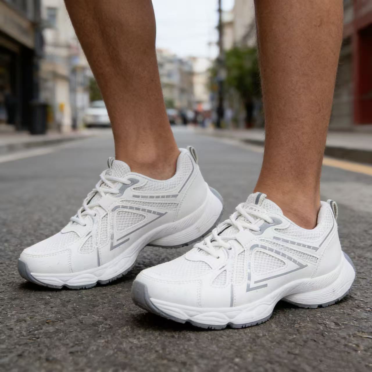 Korean version versatile sports shoes, 2026 spring new retro ins style women's shoes, fashionable thick soled height increasing dad shoes