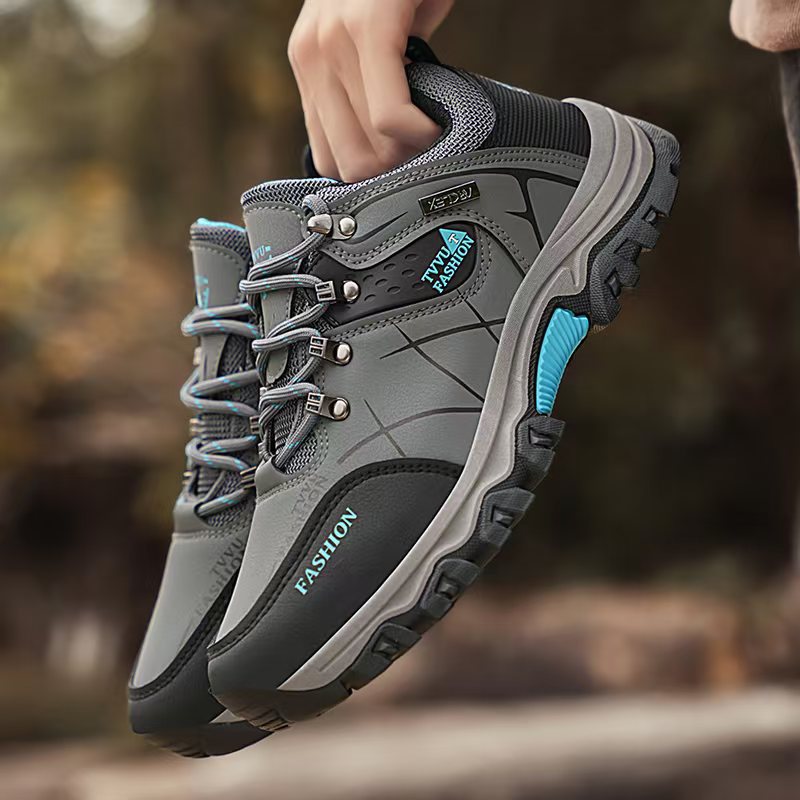2026 Spring New Large Men's Sports Anti slip Work Clothes Shoes Mountaineering Shoes Construction Work Wear resistant Men's Shoes
