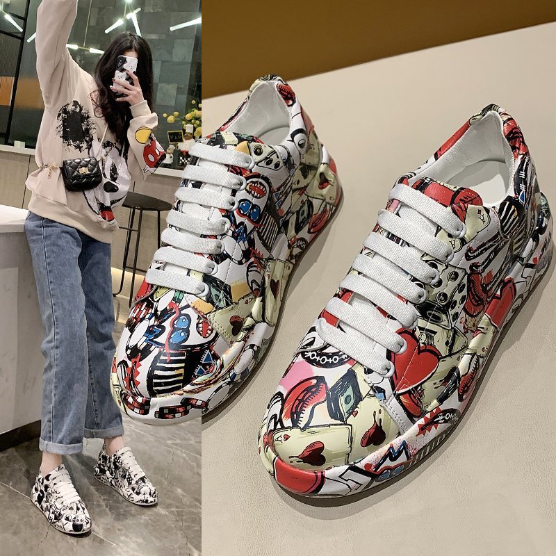 Colorful dad shoes for women, trendy summer and autumn, Amazon's new printed graffiti, foreign trade plus size casual single shoes for women