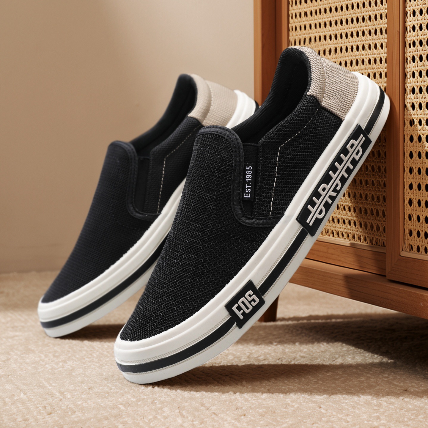 Summer breathable mesh shoes men's shoes new breathable shoes for male students Korean version trendy versatile sports casual cloth shoes for men