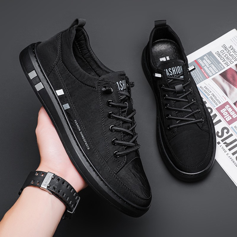 2026 summer new men's umbrella cloth board shoes, solid color lace up casual shoes, low cut sports shoes, trendy men's board shoes