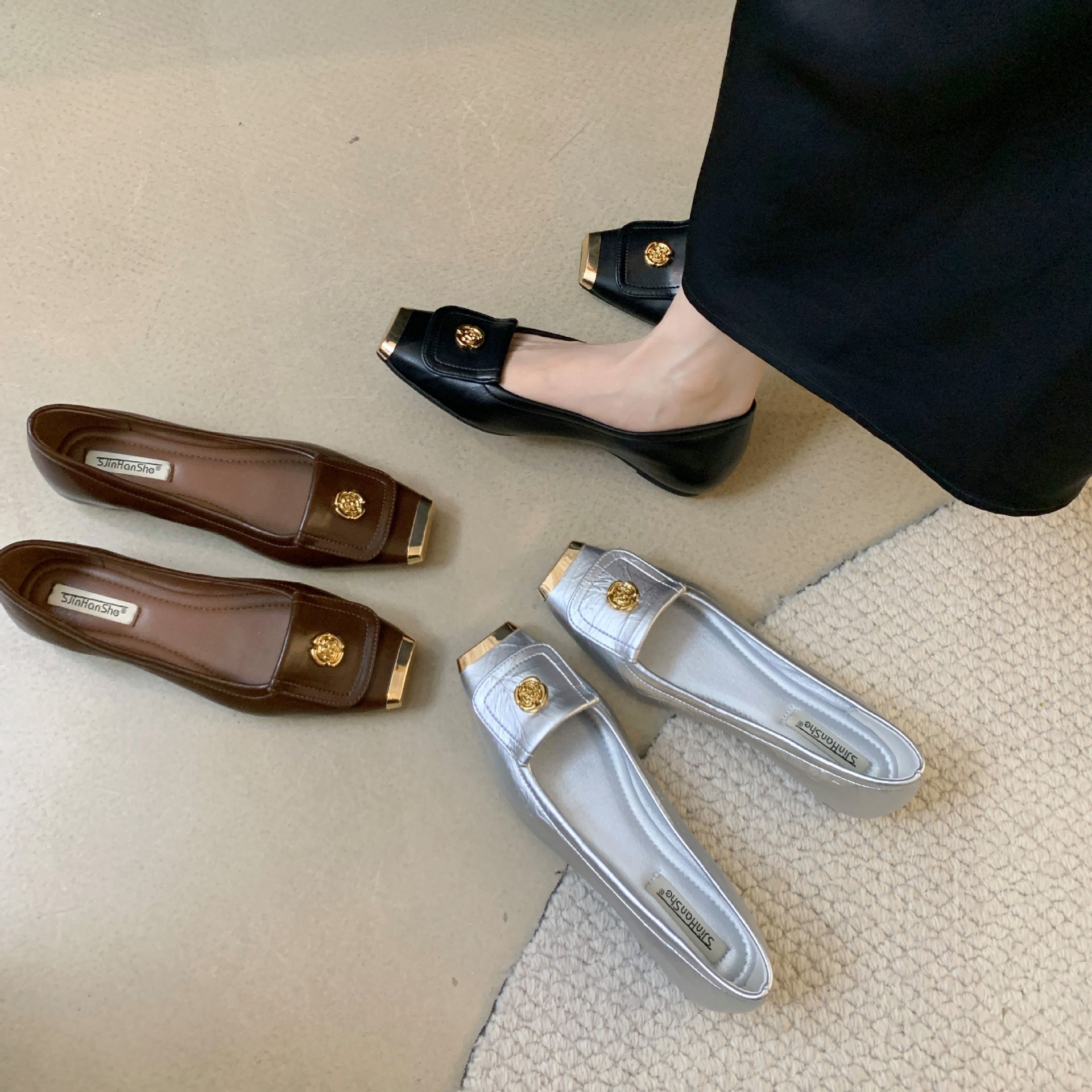 French style flat sole single shoes for women 2025 new style square headed metal toe shallow mouth foot kick scoop shoes, bean shoes