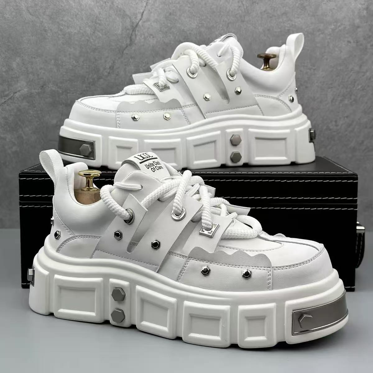 2026 Spring New Men's Casual Shoes Thick Bottom Versatile Men's Shoes Trendy Work Clothes Men's Shoes Youth Casual Shoes