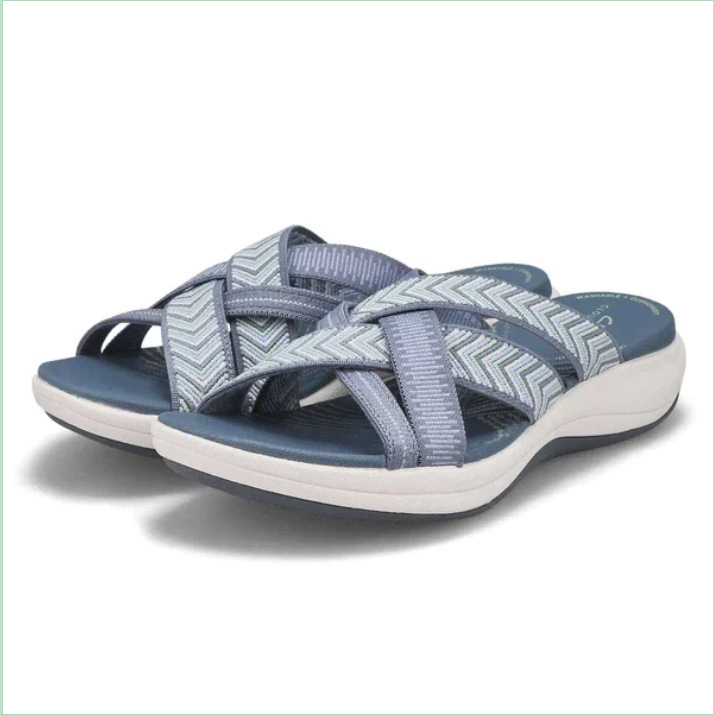 Cross border plus size thick soled cross sandals for women's summer 2023 new flat bottomed cross woven soft soled casual sandals