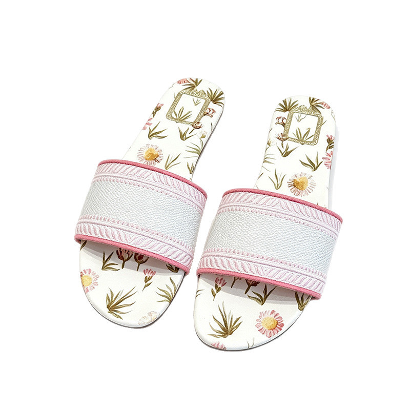 Cross border foreign trade~2026D home letter flower embroidery open toe flat bottom one character slippers for women's summer outdoor wear casual sandals
