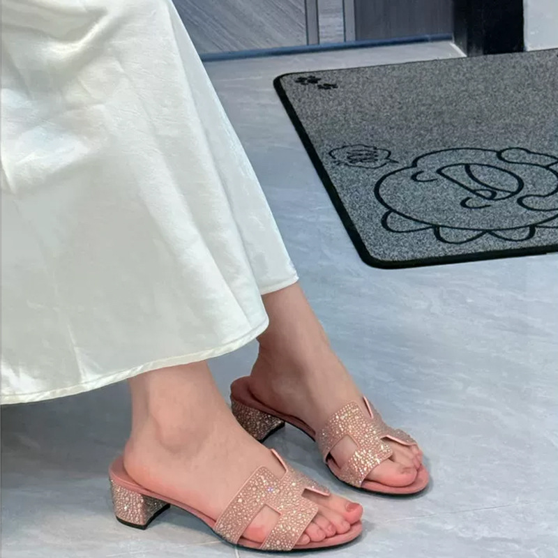 Net pink full diamond high-heeled H-shaped slippers for women's summer outdoor wear, thick heels for cross-border foreign trade, one word dragging water diamond sandals