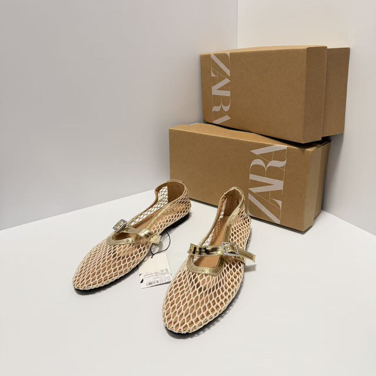 ZA2025 New European and American Fashion Fishing Net Hollow Anti slip Single Shoes for Women, Flat Bottom, Shallow Mouth, One Word Strap Ballet Dancer