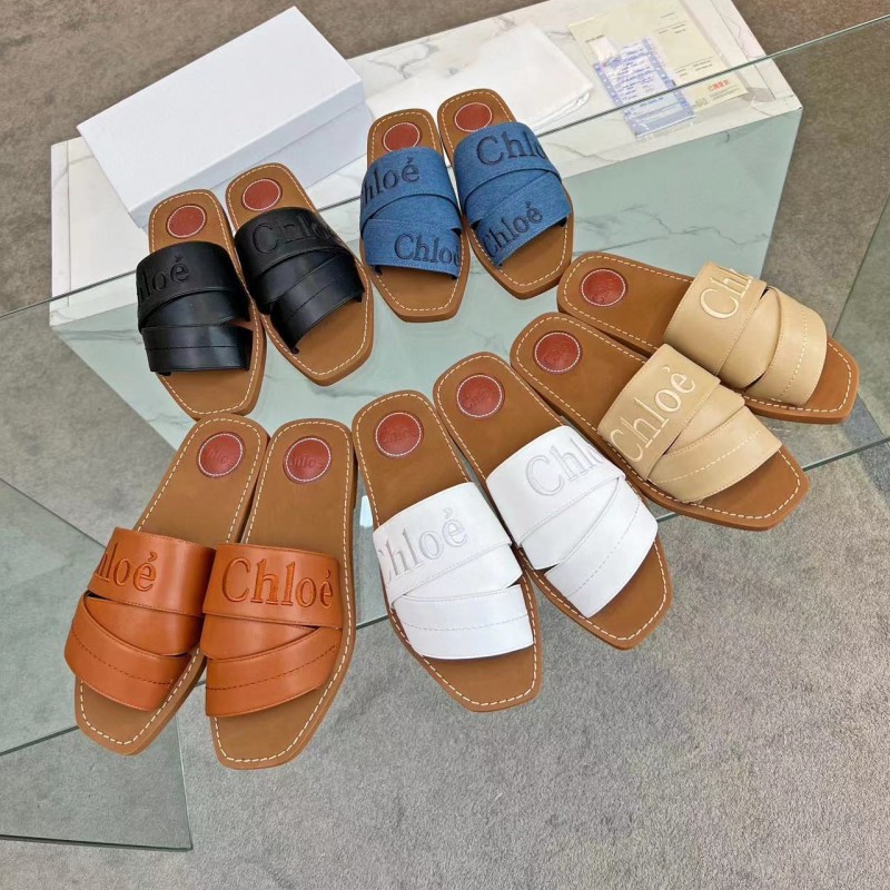 Summer Fashion Casual Beach Shoes Women's Shoes 2024 New Roman Flat Flat One Word Slippers Wear Off Slip Letter Shoes