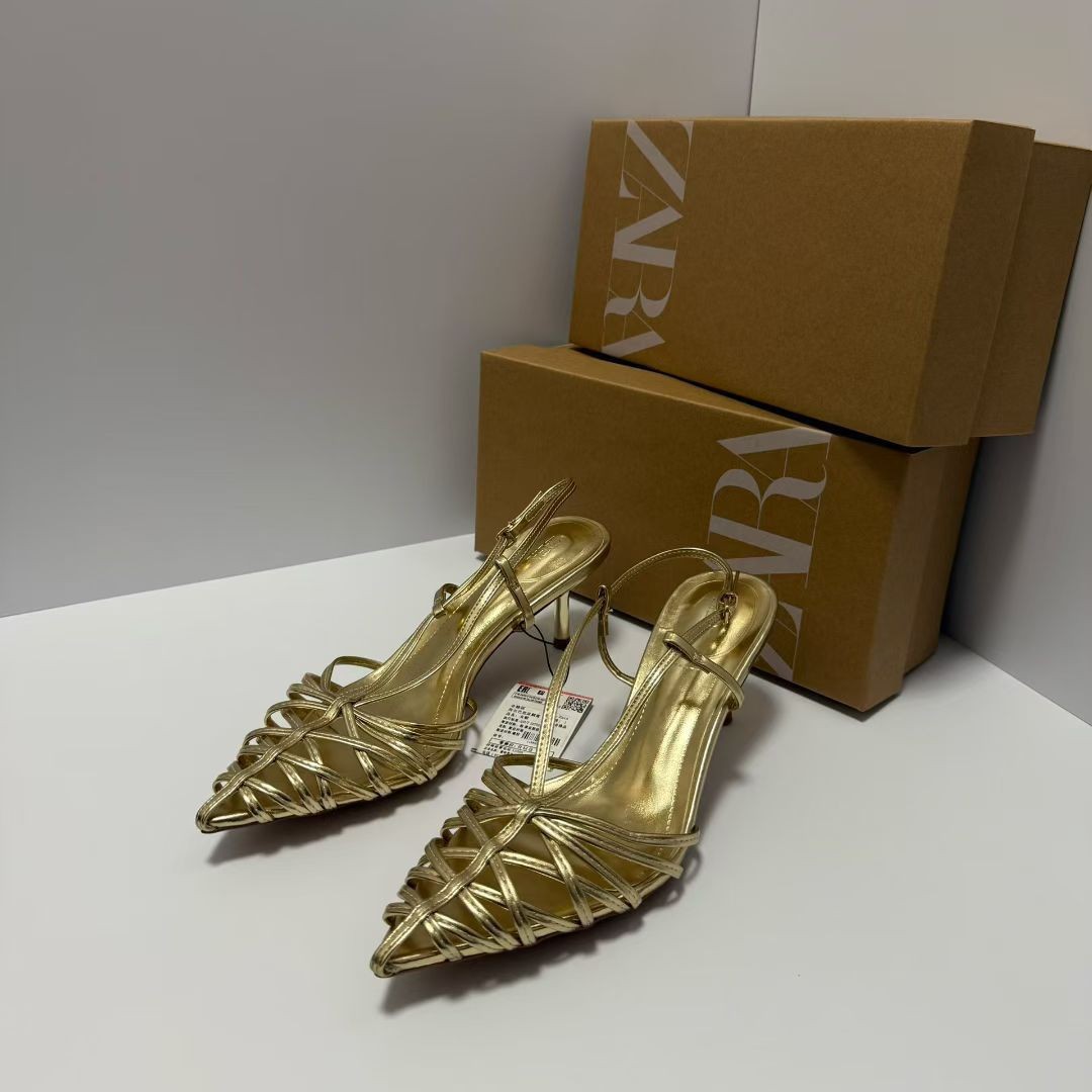 ZA Home 2026 Cross border Independent Station Instagram Fashion Show Plated Heel Steel Heel Straight Buckle Strap Simple Open toed Women's Shoes