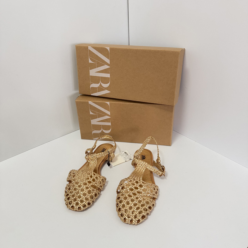 ZA2026 summer new product woven hollow low heel toe sandals for women with a single buckle and round toe back hollow hole shoes