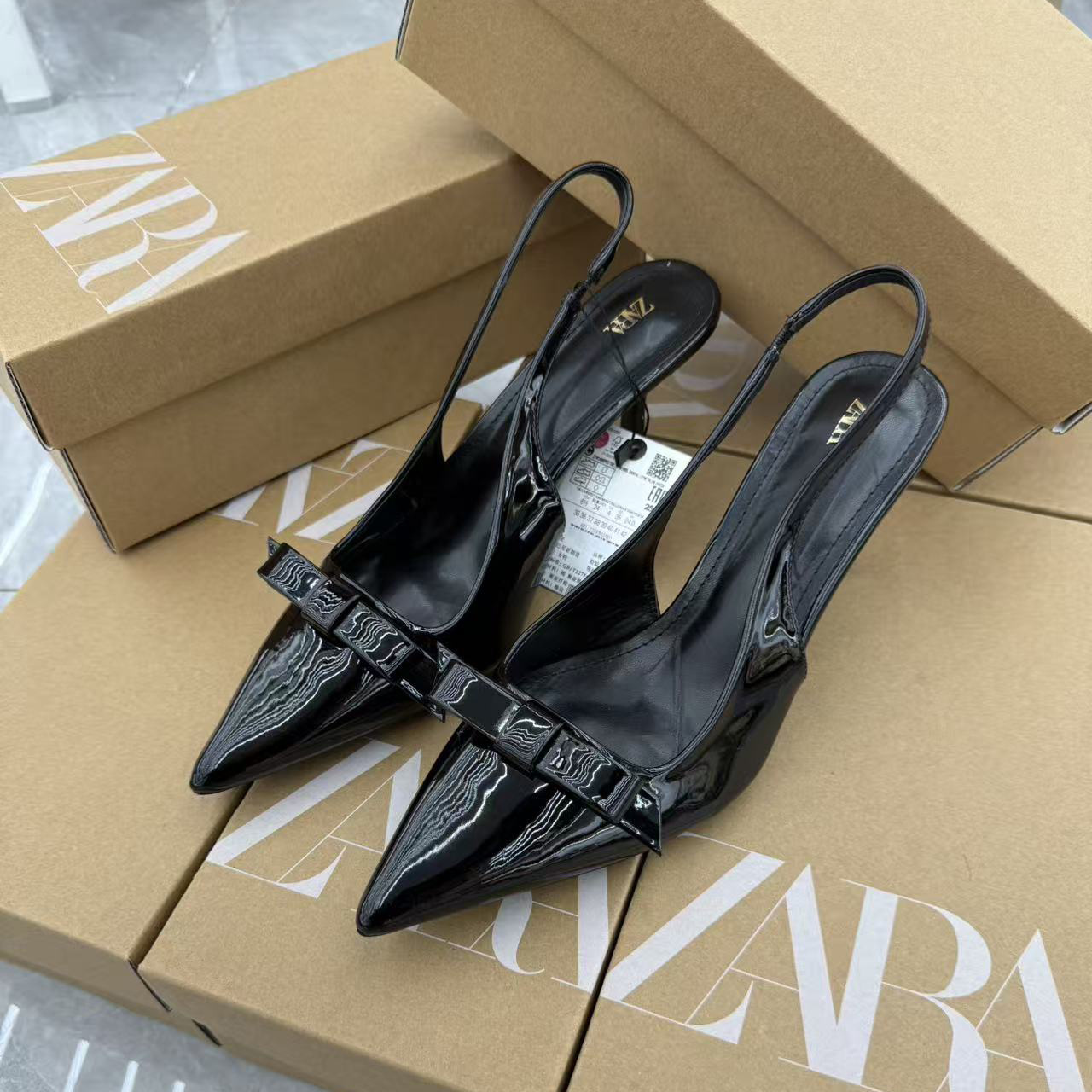 ZA New Product 2025 Spring Fine Heel Pointed One Word Bow Decoration Fashionable Shallow Mouth Back Strap Bare Heel Sandals for Women