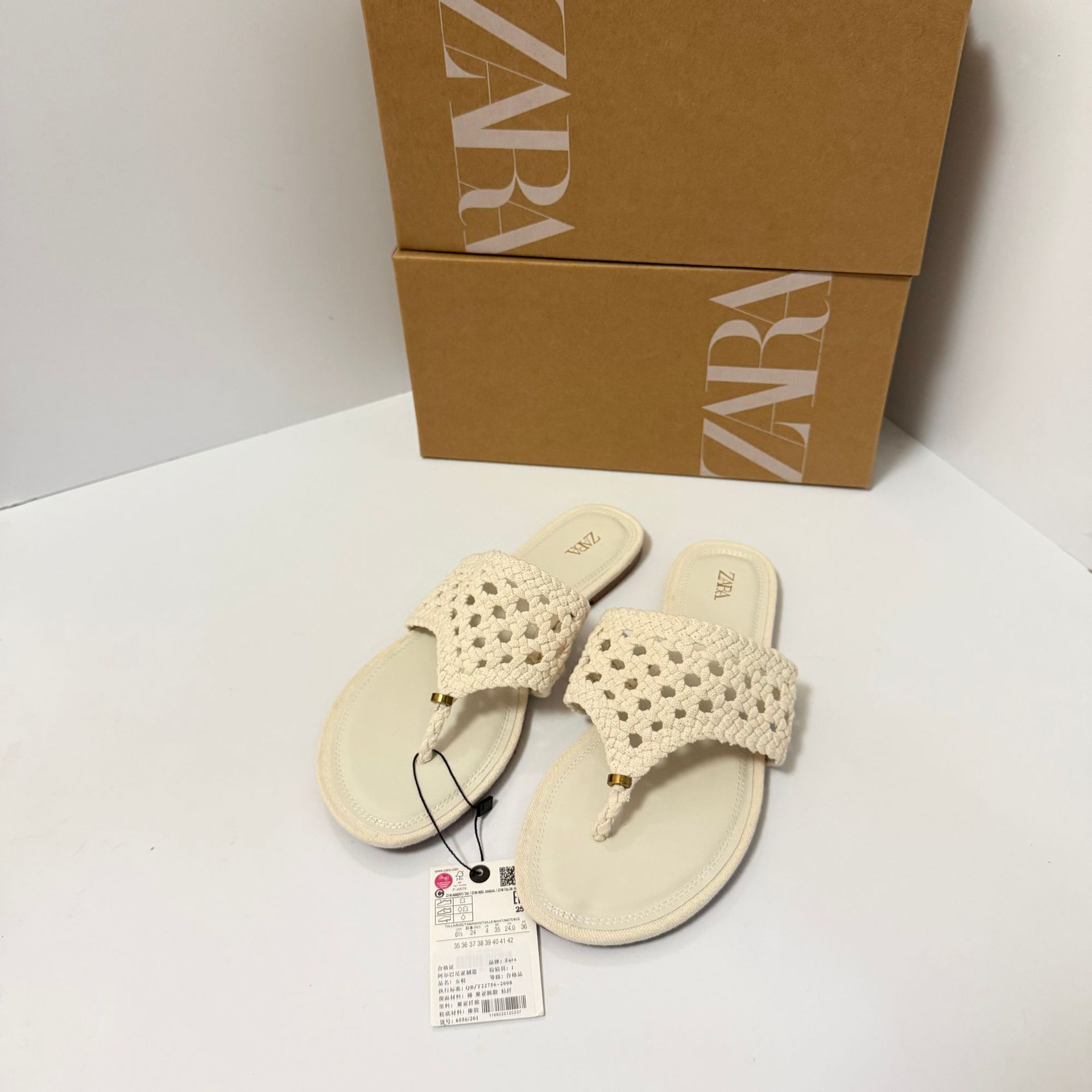 ZA's niche summer new item, handmade knitted flat bottomed one foot sandals, flip flops, open toed mesh hollow sandals for women