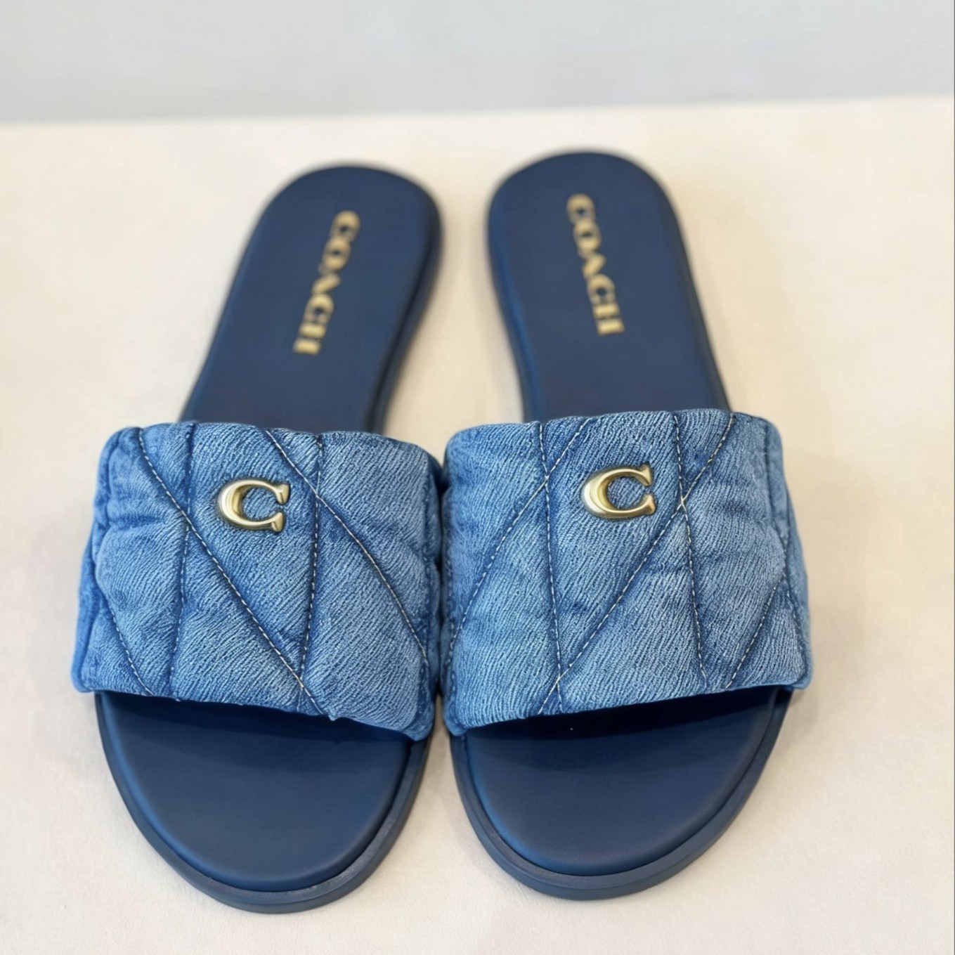 Summer Cross border E-commerce Flat Flat One Word Slippers for Women's Leisure, One Step Stepping Lazy, Dragging Outerwear, Fashionable, Versatile, and Casual