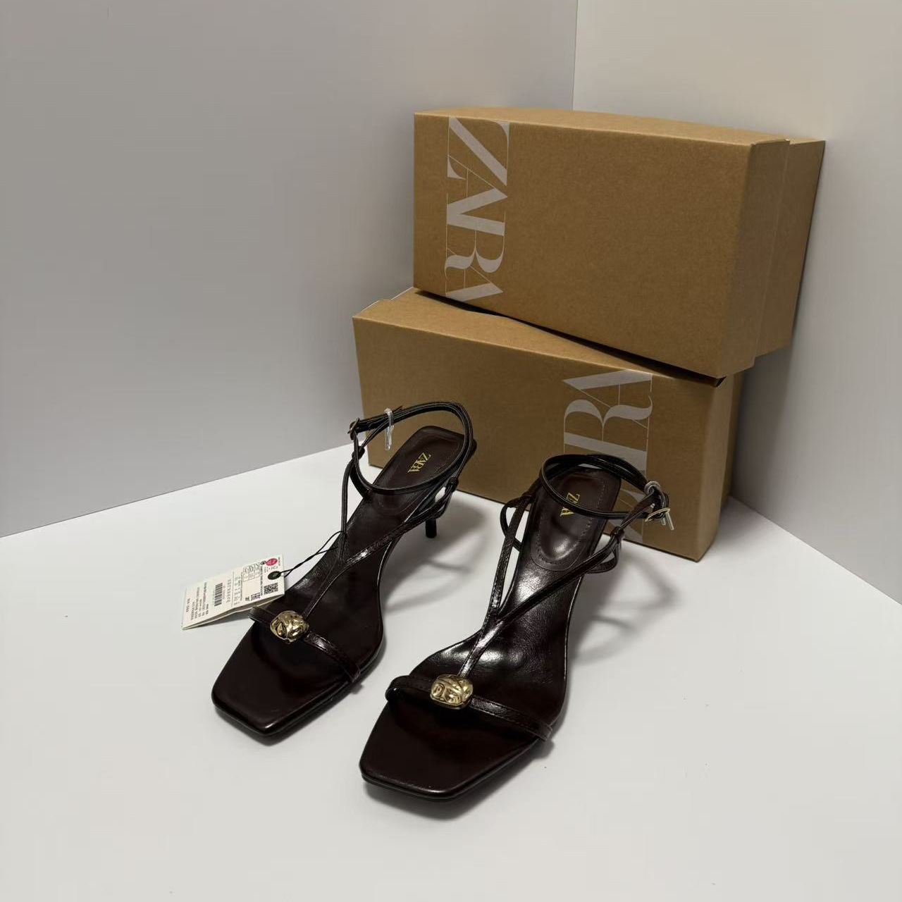 ZA2025 Autumn New Product: Thin Strap High Heel Sandals for Women, Metal Buckle Decoration, One Strap Sandals, Thin Heel Open Toe Sandals for Women