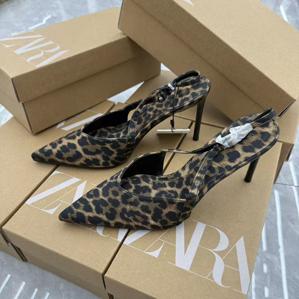 ZA leopard print pointed thin heel high-heeled shoes with a niche design, 2025 autumn new sexy back hollow toe sandals for women