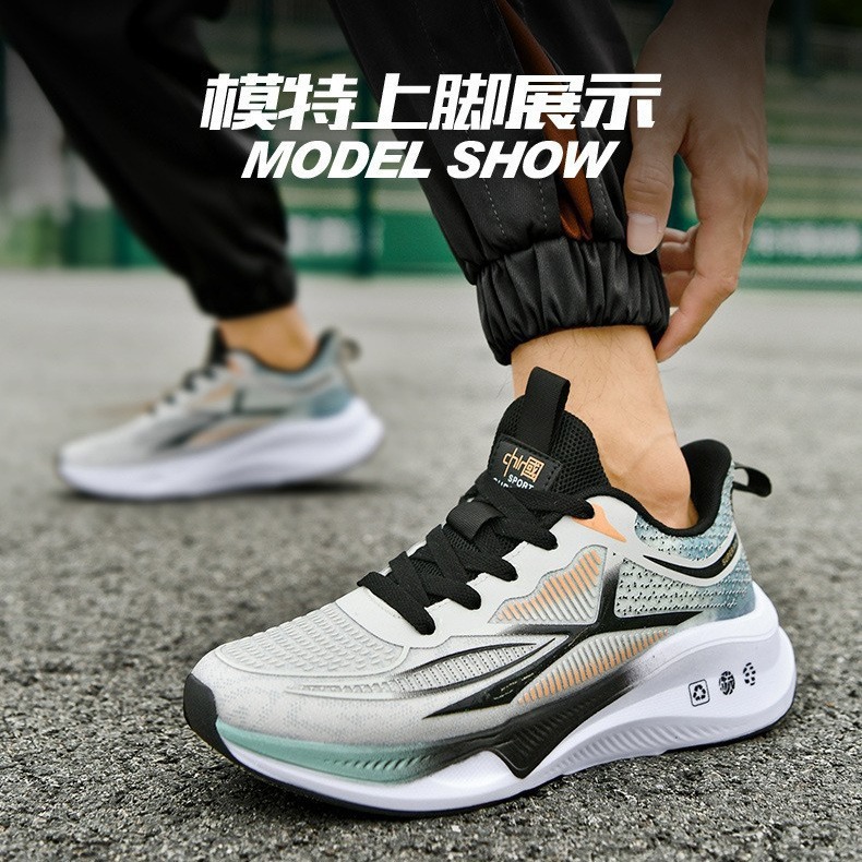 Cross border wholesale popular autumn China-Chic style men's shoes Soft soles Soft surface Breathable fashion outdoor student sneakers