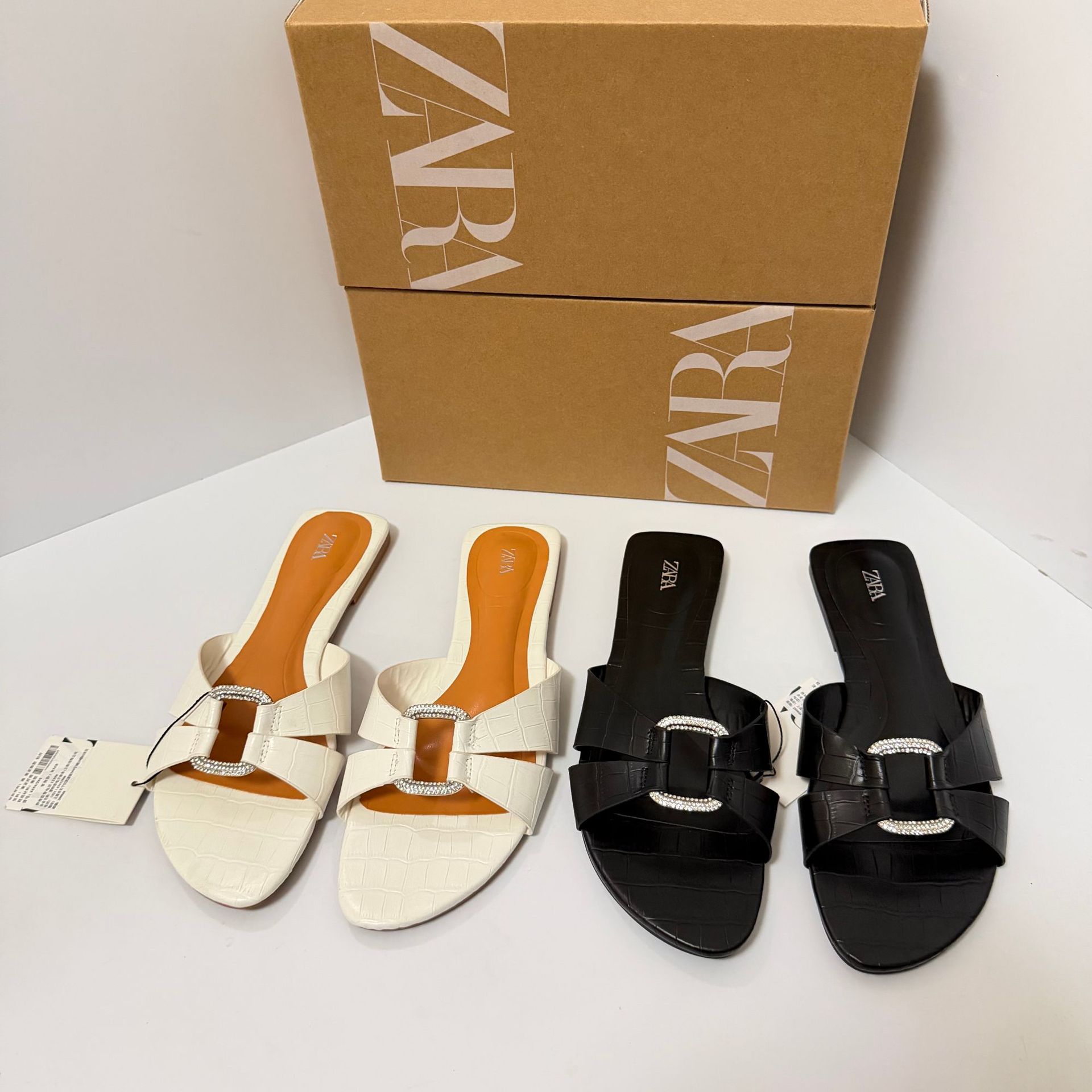 ZA Home 2025 new sexy black flat bottomed square button rhinestone back empty fashion sandals with exposed toes, round head, high slim heels for women