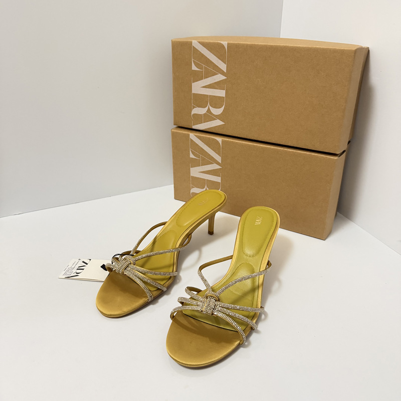 ZA Cross border Foreign Trade 2026 Autumn New Metal Plated Water Drill Decoration Round Head Straw High Heel Toe Sandals