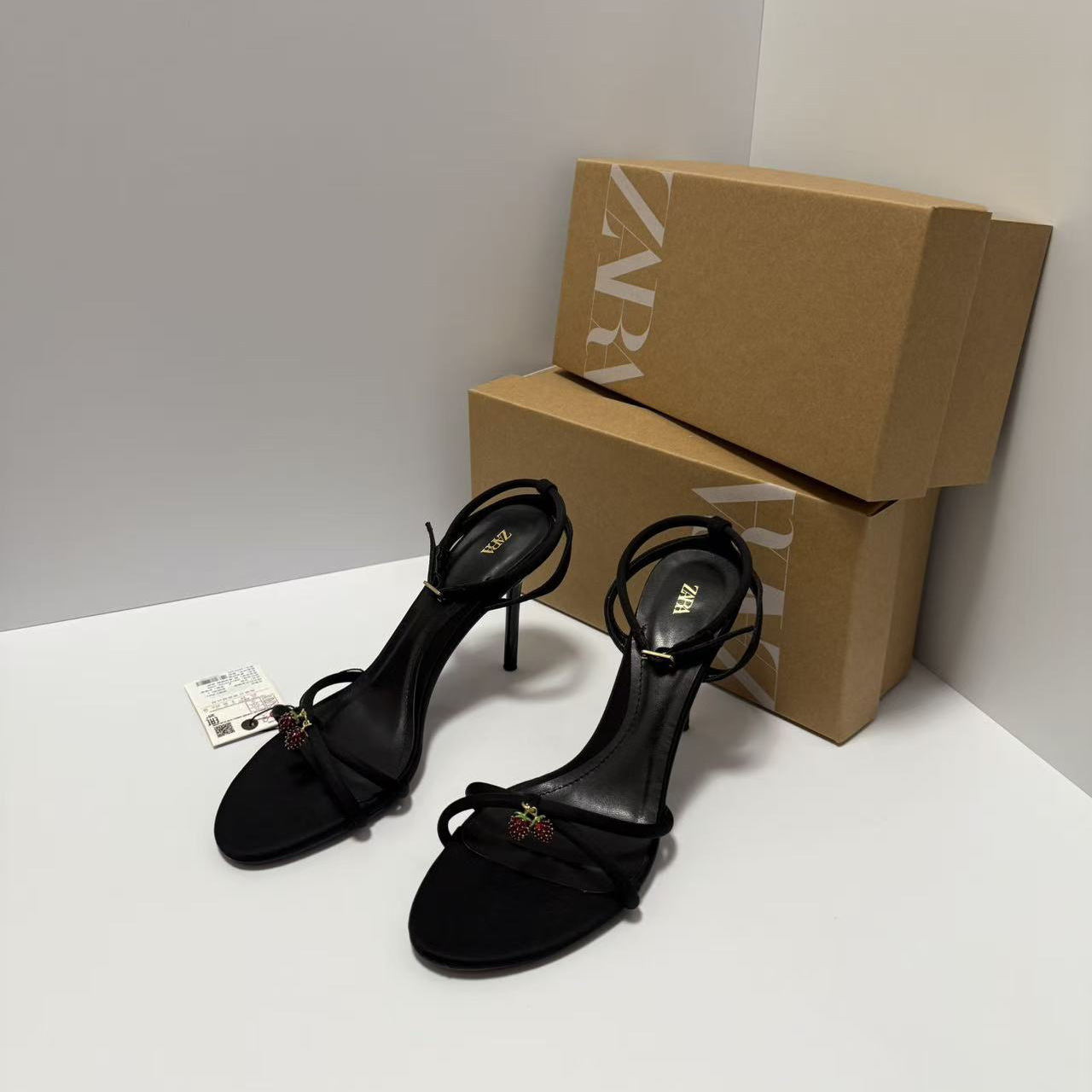 ZA2025 Summer New Fashionable and Versatile Stiletto High Heels for Women Wearing Sexy Baotou Sandals for Women Black Single Shoes
