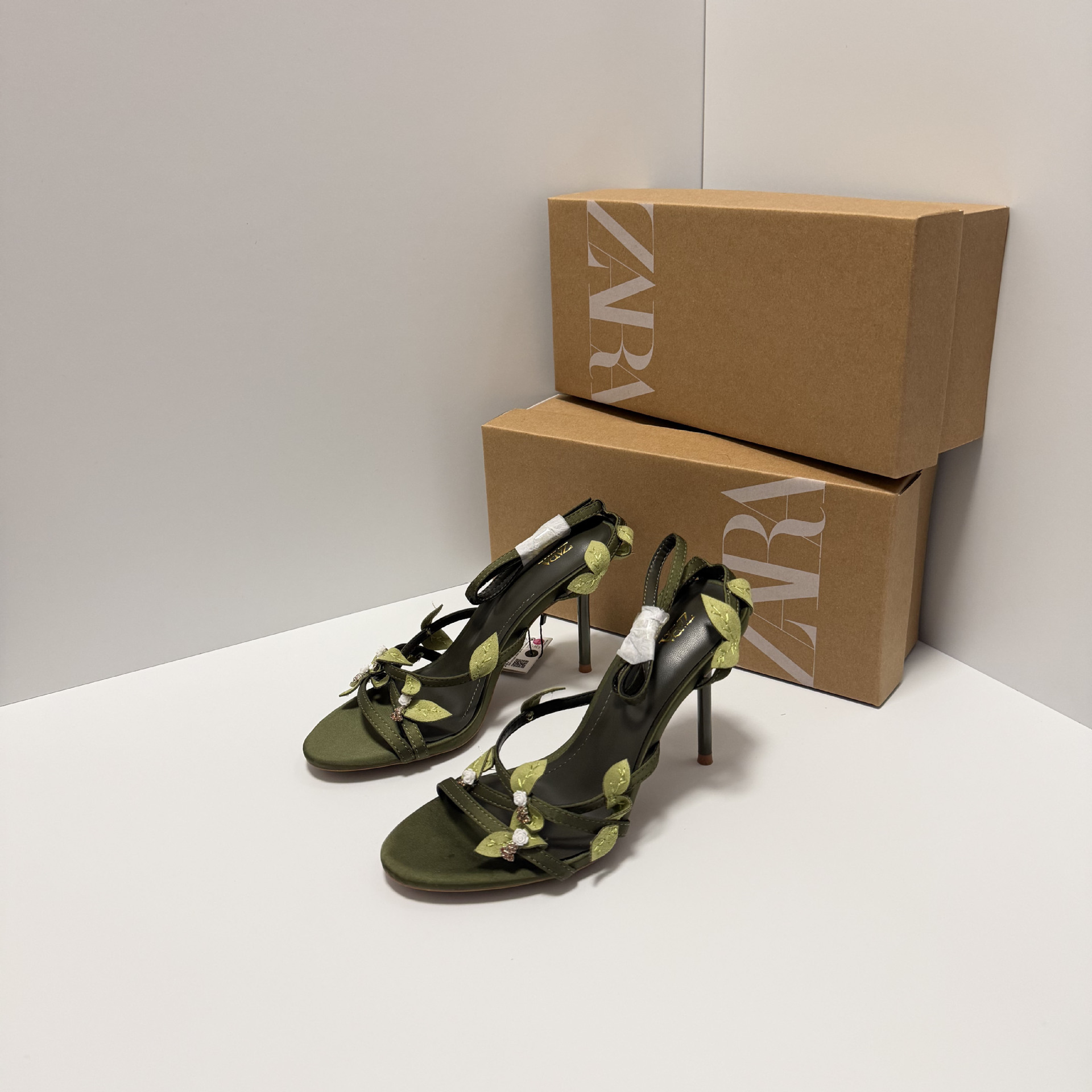 ZA Home 2025 One Belt Green Sandals for Summer Outwear, Beautiful Dew Toe Dress, Fairy Style French High Heels