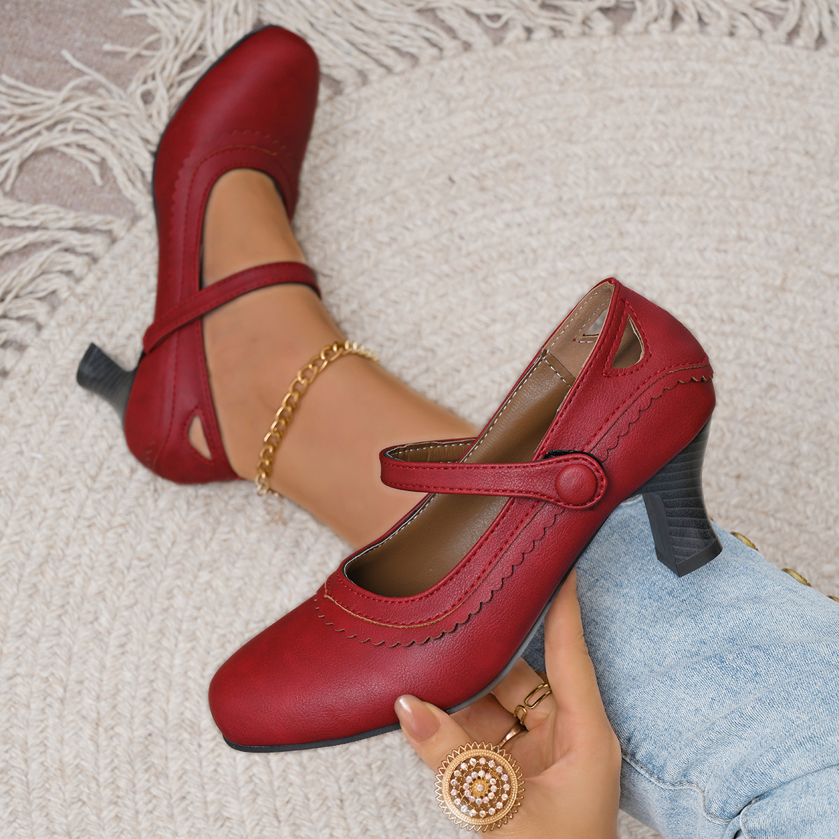 Oversized Cross border High Heels for Women 2025 Retro Round Head One Button Single Shoes for Women Thick Heels Mary Jane Women's Shoes Oversized Cross border High Heels for Women 2025 Retro Round Head One Button Single Shoes for Women Thick Heels Mary Jane Women's Shoes