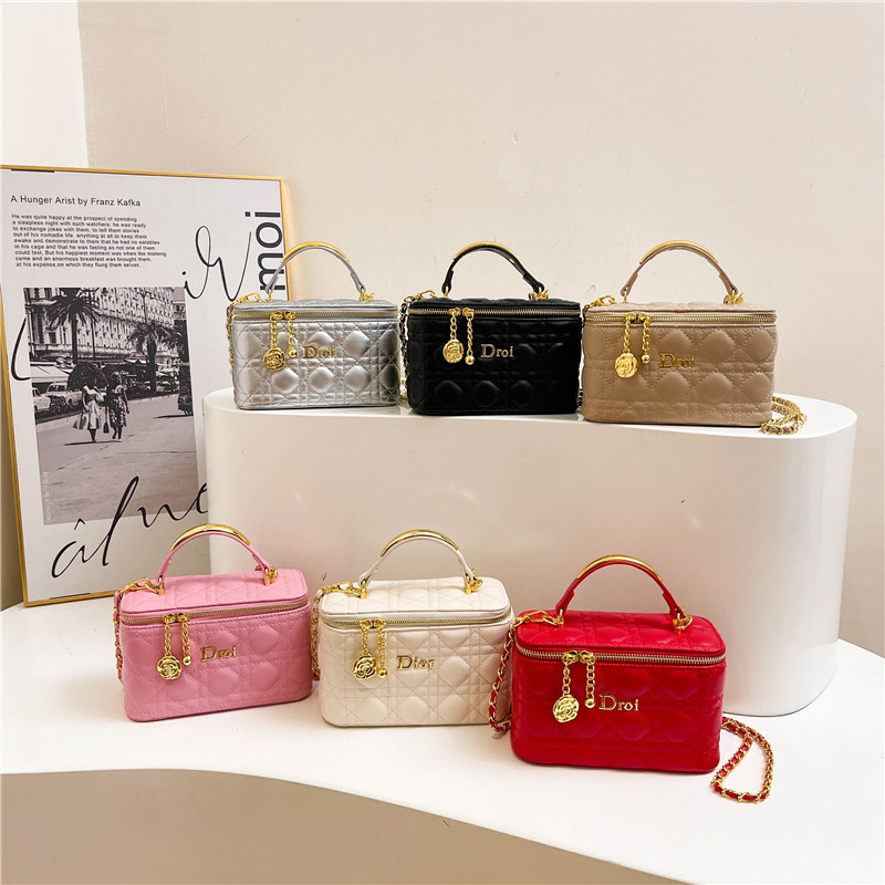 Foreign trade Lingge small bag 20256 new niche design box bag versatile chain bag trendy single shoulder diagonal cross female