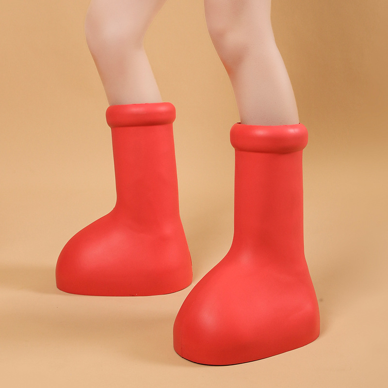 Cross border European and American Astro Boy Big Head Red Boots Same Korean Edition Internet Celebrity Boots Big Red Shoes Trendy Shoes Round Head Rubber Boots