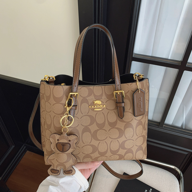 2026 European and American handbag women's casual large capacity tote bag trendy printed single shoulder crossbody bag mlb bag