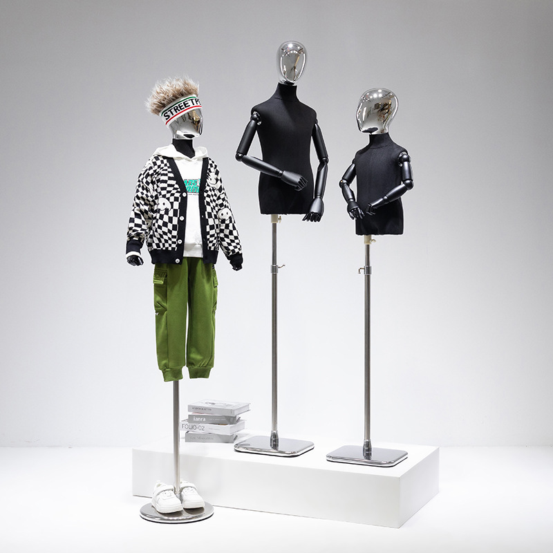 Children's clothing store, male and female children's model props, half body mannequin display window, clothing store, full body children's clothing model display rack