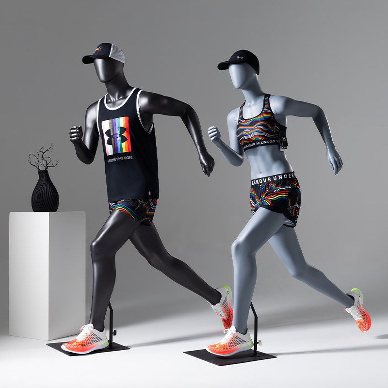 Clothing store, sports model props, men's and women's running, outdoor sports, full body mannequin models, mannequin platforms, window display stands