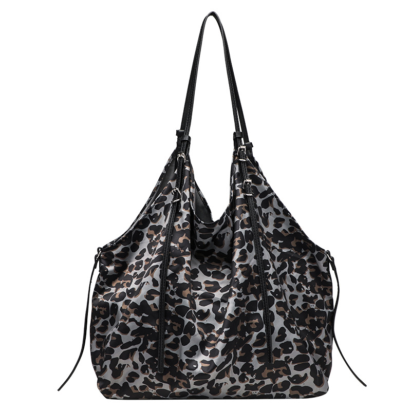 Cross border leopard print silk textured single shoulder shopping bag