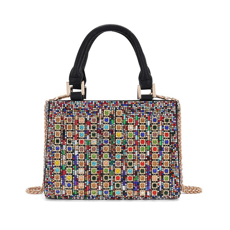 New retro niche design personalized hand-held shoulder bag for cross-border e-commerce, fashionable, simple and trendy commuting small square bag