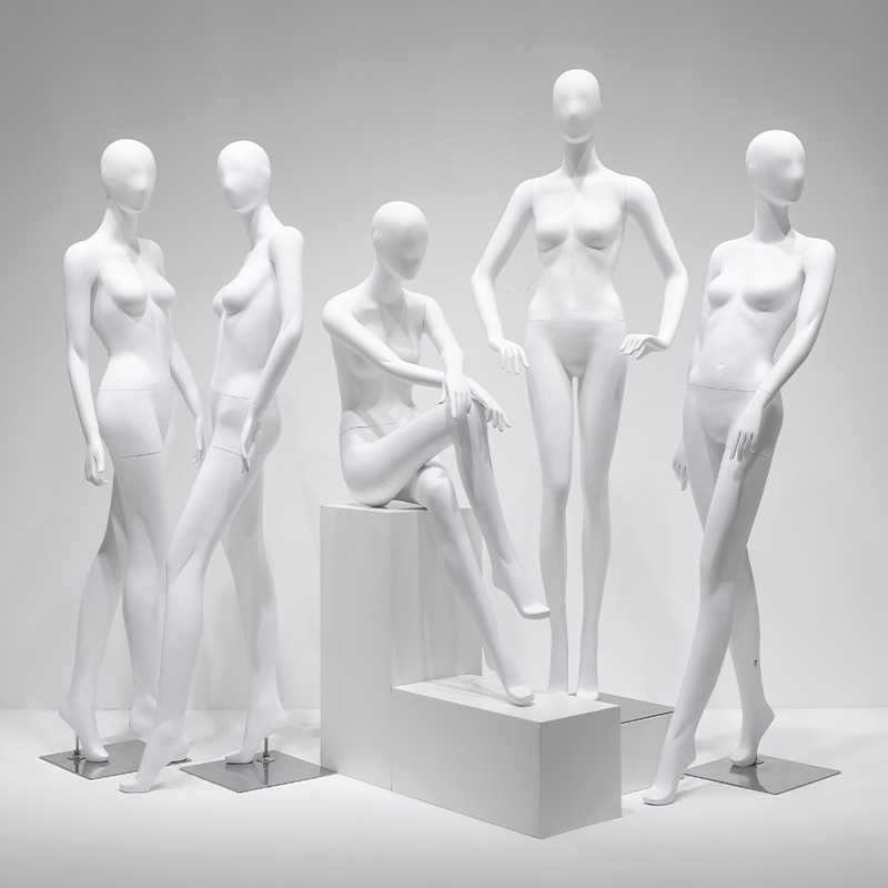 High end clothing store, full body mute white model props, female display stand, women's clothing store showcase, mannequin dolls