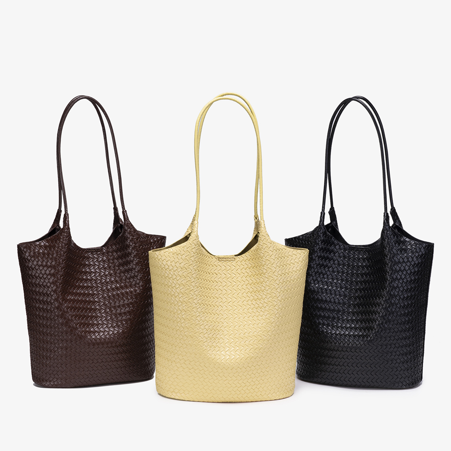Leisure vacation woven bag for women, 2026 spring new trend, simple and fashionable, large capacity single shoulder tote bag