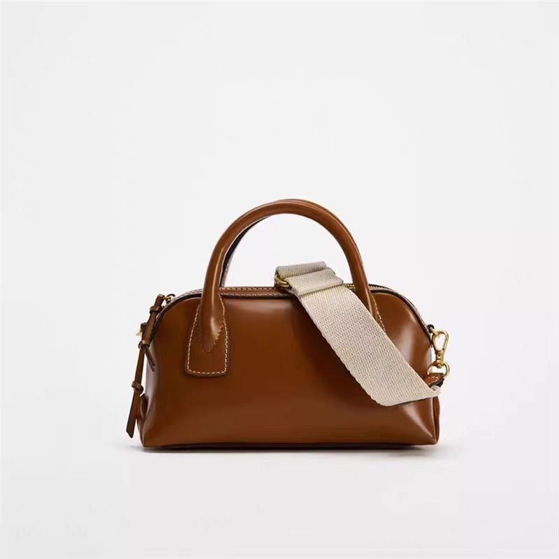 Z cross-border bag new versatile niche bowling bag, simple and versatile, fashionable and high-end crossbody handbag
