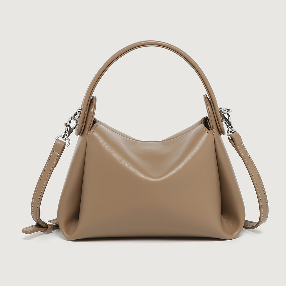 Large capacity soft cigarette box bag, new simple and versatile pillow bag, commuting handbag, shoulder crossbody bag, small square bag