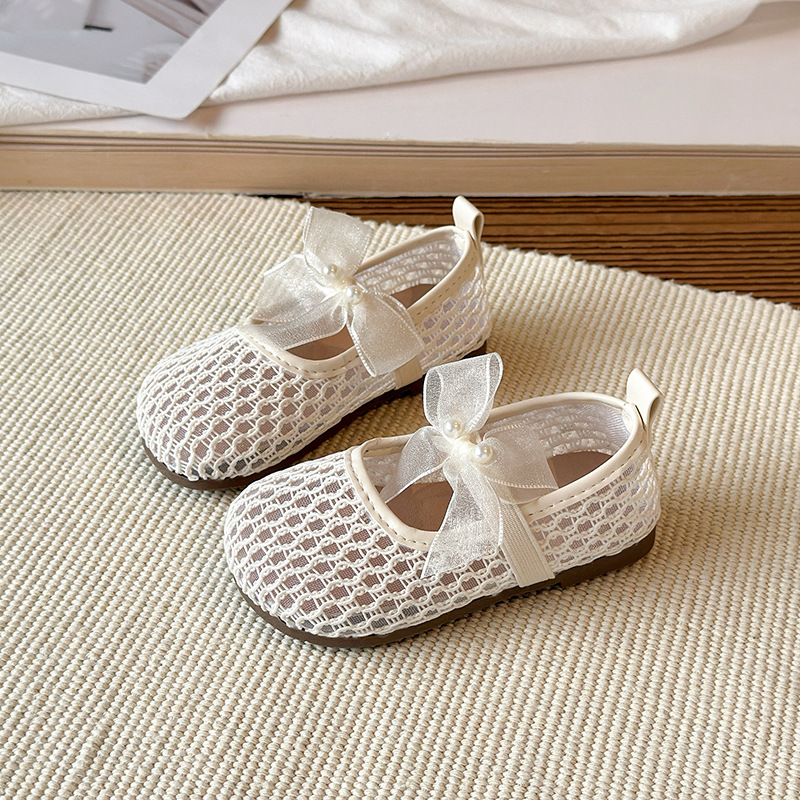 Children's Sandals 2026 Spring/Summer New Collection: Little Girls' Bow Princess Sandals Korean Edition Fashion Knitted Girls' Mesh Shoes Children's Sandals 2026 Spring/Summer New Collection: Little Girls' Bow Princess Sandals Korean Edition Fashion Knitted Girls' Mesh Shoes