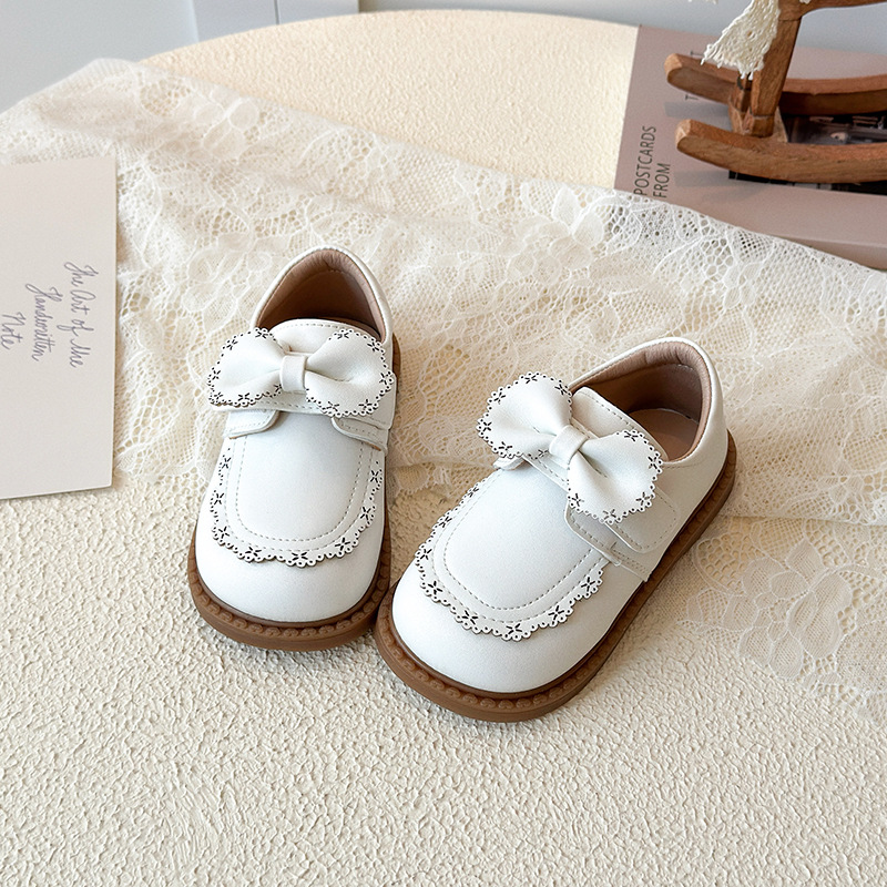 Children's Little Leather Shoes 2026 Spring New Style for Little Girls Fashion Versatile Princess Shoes Baby Soft soled Mary Jane Single Shoes Children's Little Leather Shoes 2026 Spring New Style for Little Girls Fashion Versatile Princess Shoes Baby Soft soled Mary Jane Single Shoes