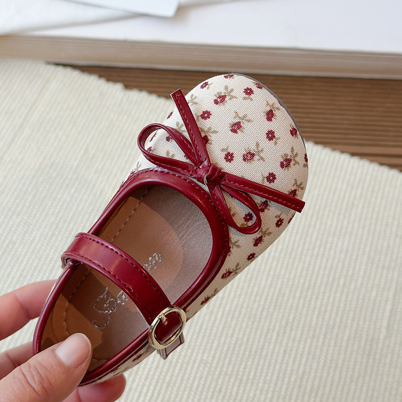 Girls' Bean Shoes 2026 Spring New Style Baby Fashion Little Fragrant Leather Shoes Children's Mary Jane Soft soled Single Shoes Girls' Bean Shoes 2026 Spring New Style Baby Fashion Little Fragrant Leather Shoes Children's Mary Jane Soft soled Single Shoes