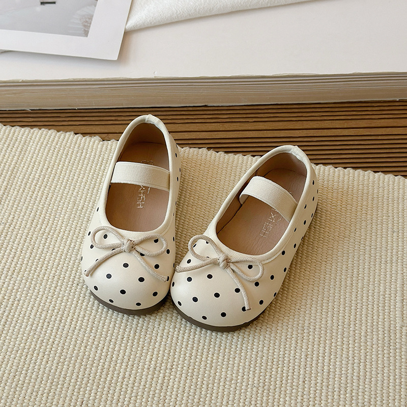 Girls' polka dot leather shoes 2026 spring new style children's Mary Jane shoes versatile shallow mouth single shoes for baby girls princess shoes Girls' polka dot leather shoes 2026 spring new style children's Mary Jane shoes versatile shallow mouth single shoes for baby girls princess shoes