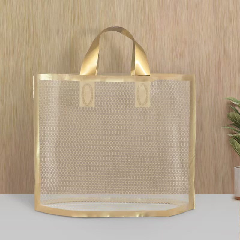 Cross border gift bags, shopping bags, new hand-held clothing, plastic makeup bags for women's clothing, children's clothing bags, shoe washing bags Cross border gift bags, shopping bags, new hand-held clothing, plastic makeup bags for women's clothing, children's clothing bags, shoe washing bags