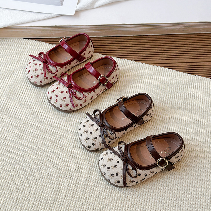 Girls' Bean Shoes 2026 Spring New Style Baby Fashion Little Fragrant Leather Shoes Children's Mary Jane Soft soled Single Shoes