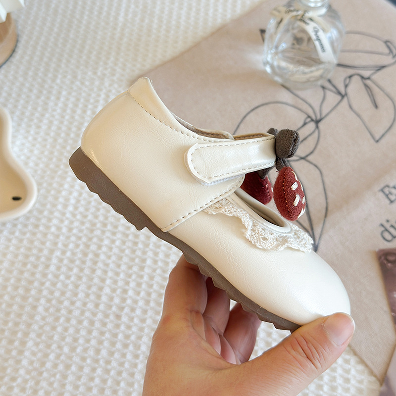 Girl's stylish cute cartoon bow princess shoes 2026 Spring and Autumn new children's walking shoes, children's leather shoes Girl's stylish cute cartoon bow princess shoes 2026 Spring and Autumn new children's walking shoes, children's leather shoes
