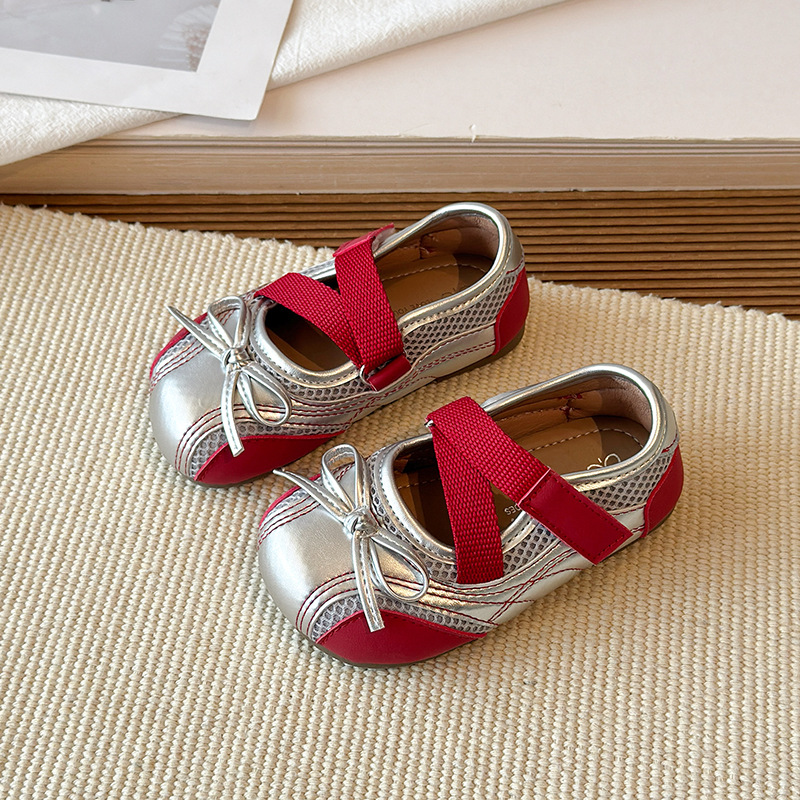 Girls' Shallow Mouth Single Shoes 2026 Spring and Autumn Vintage Mary Jane Versatile Princess Shoes Butterfly Bow Ballet Small Leather Shoes Girls' Shallow Mouth Single Shoes 2026 Spring and Autumn Vintage Mary Jane Versatile Princess Shoes Butterfly Bow Ballet Small Leather Shoes