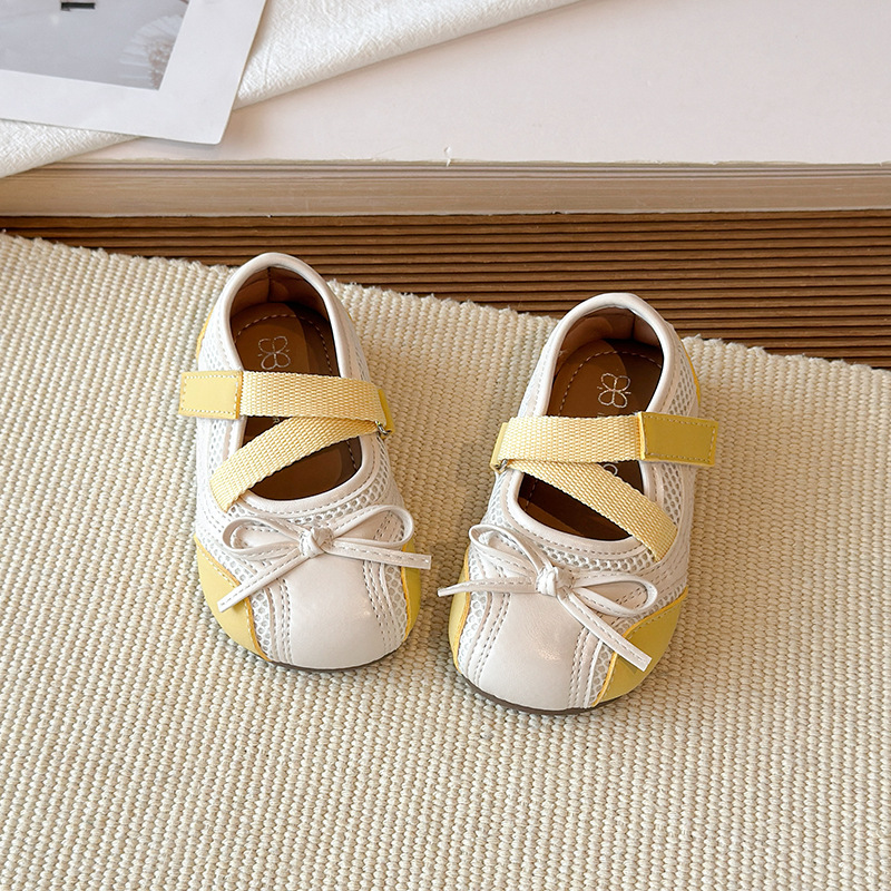 Girls' Shallow Mouth Single Shoes 2026 Spring and Autumn Vintage Mary Jane Versatile Princess Shoes Butterfly Bow Ballet Small Leather Shoes Girls' Shallow Mouth Single Shoes 2026 Spring and Autumn Vintage Mary Jane Versatile Princess Shoes Butterfly Bow Ballet Small Leather Shoes